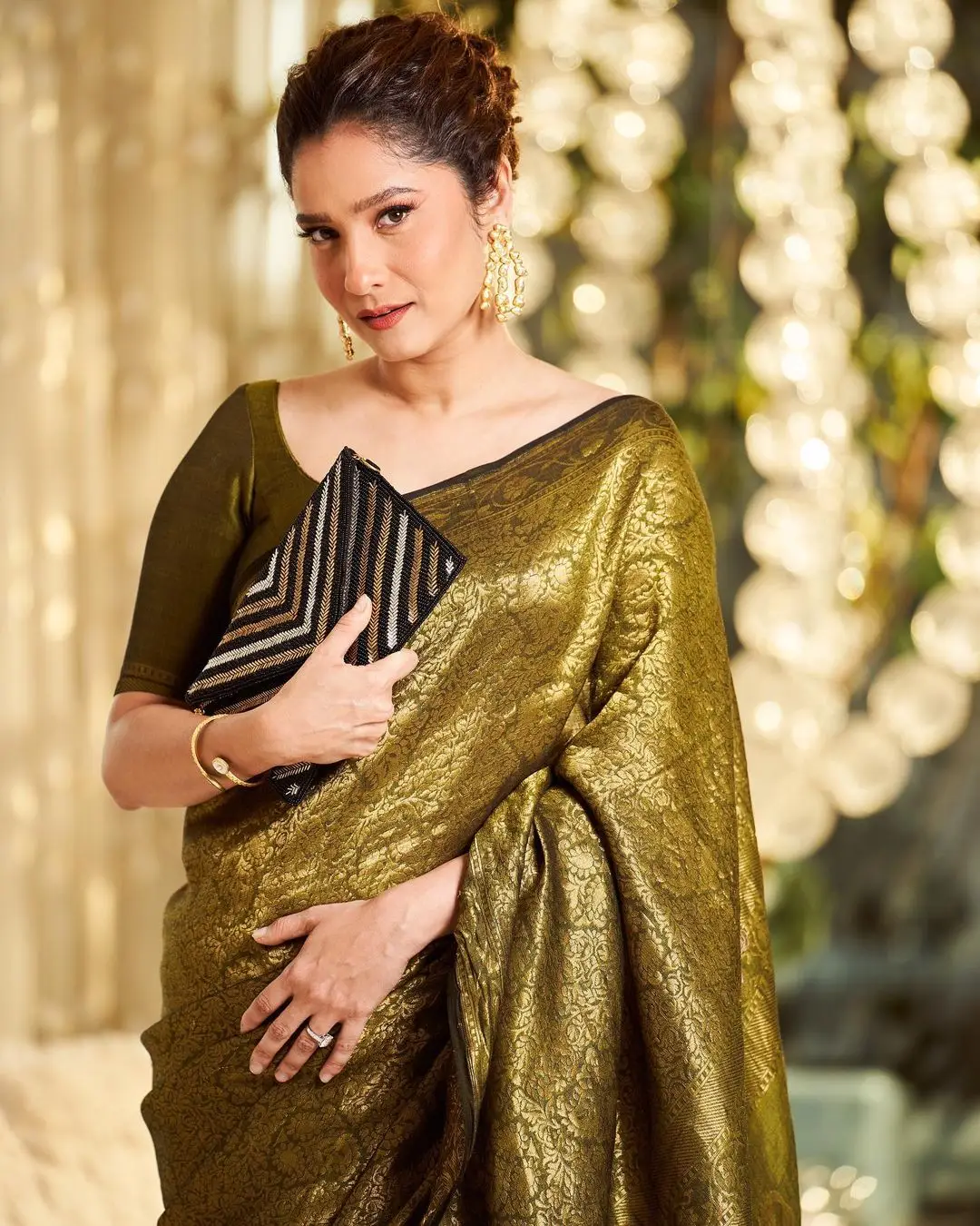 Ankita Lokhande Pics in South Indian Traditional Green Saree Blouse